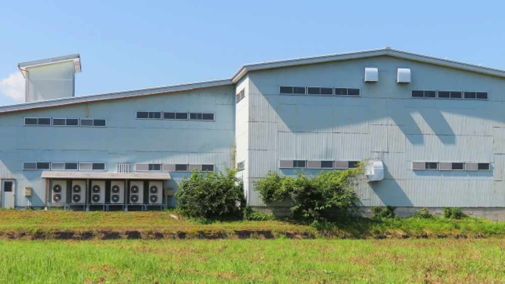 名張市の工場を悩ませる夏の電気代高騰と脱炭素の波